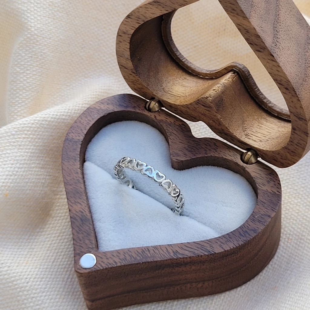 Anel Coração Vazado