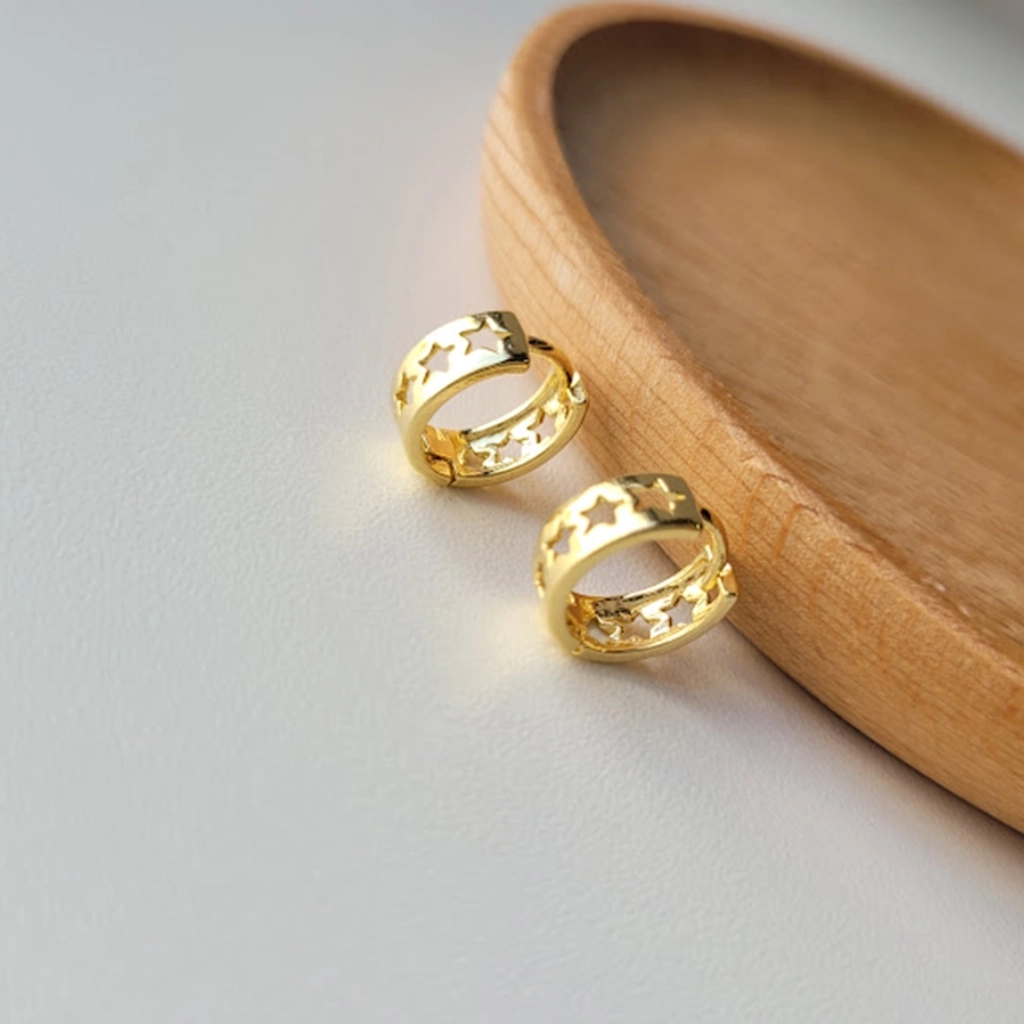 Argola Estrelas Vazadas