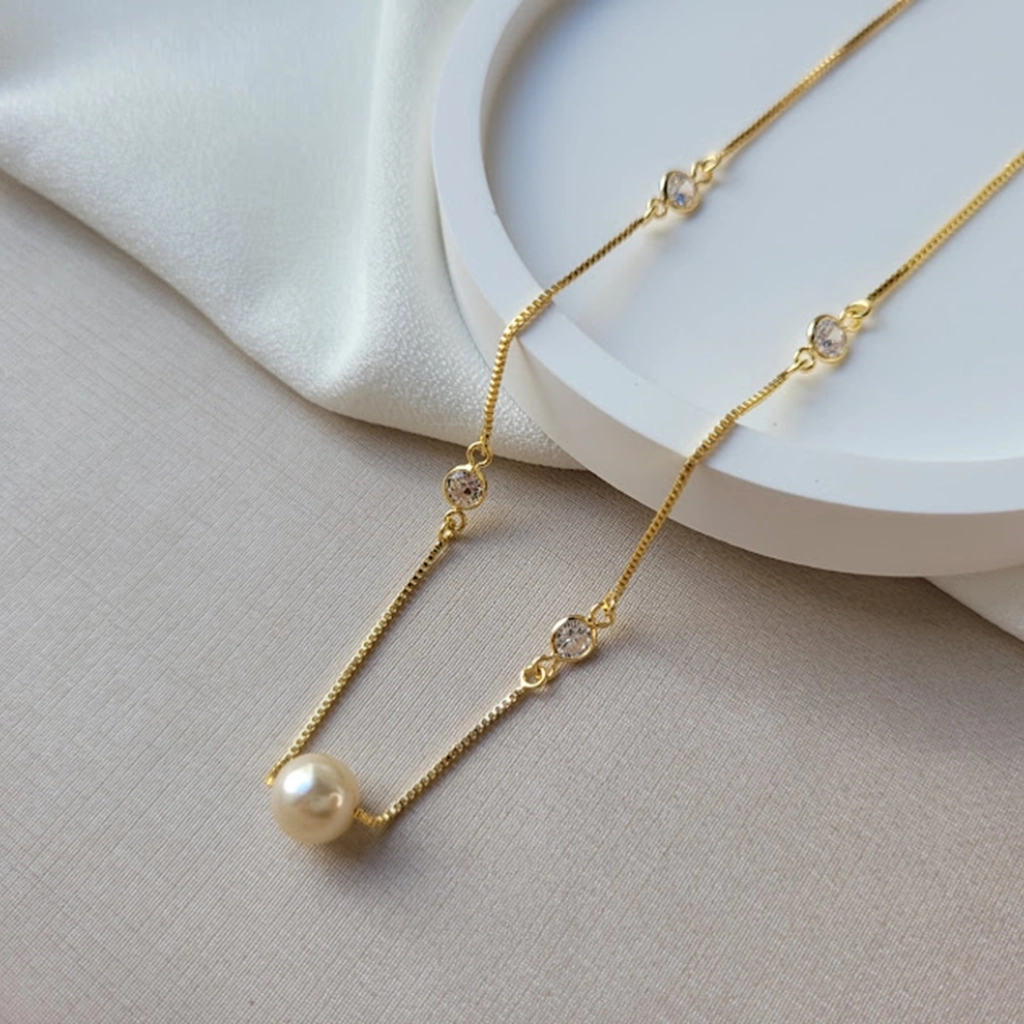 Colar Ponto de Luz e Pérola