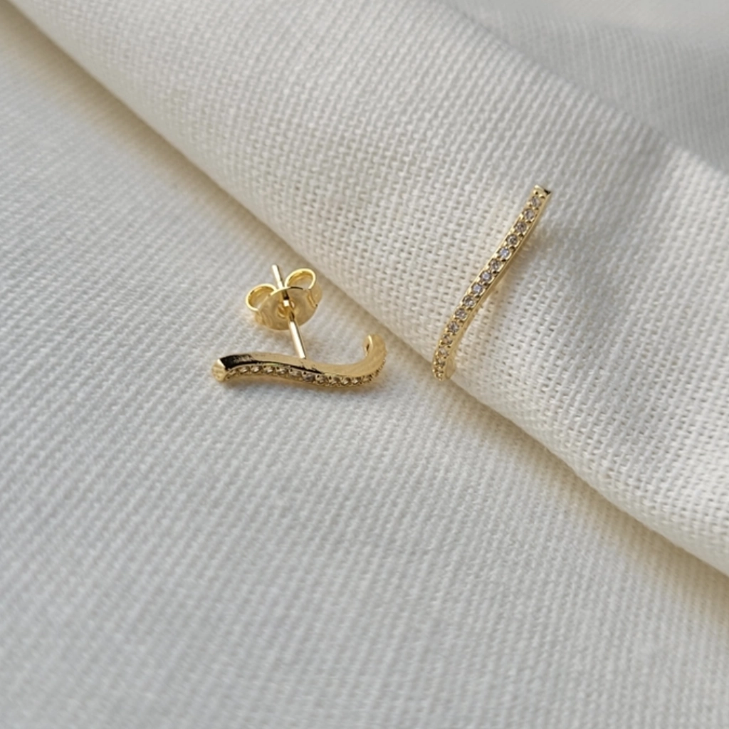 Ear Hook Ondulada Cristal