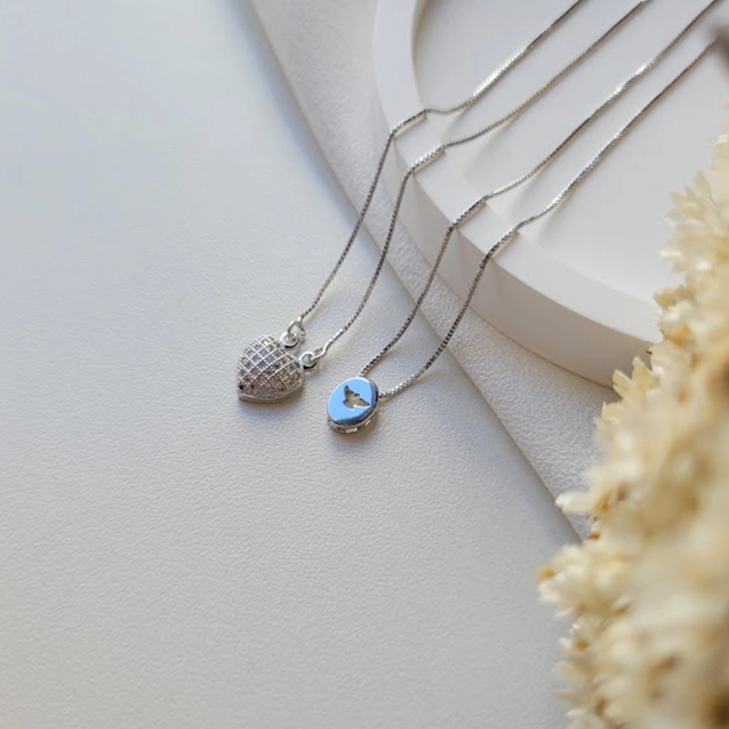 Escapulário Coração e Móvel Espírito Santo