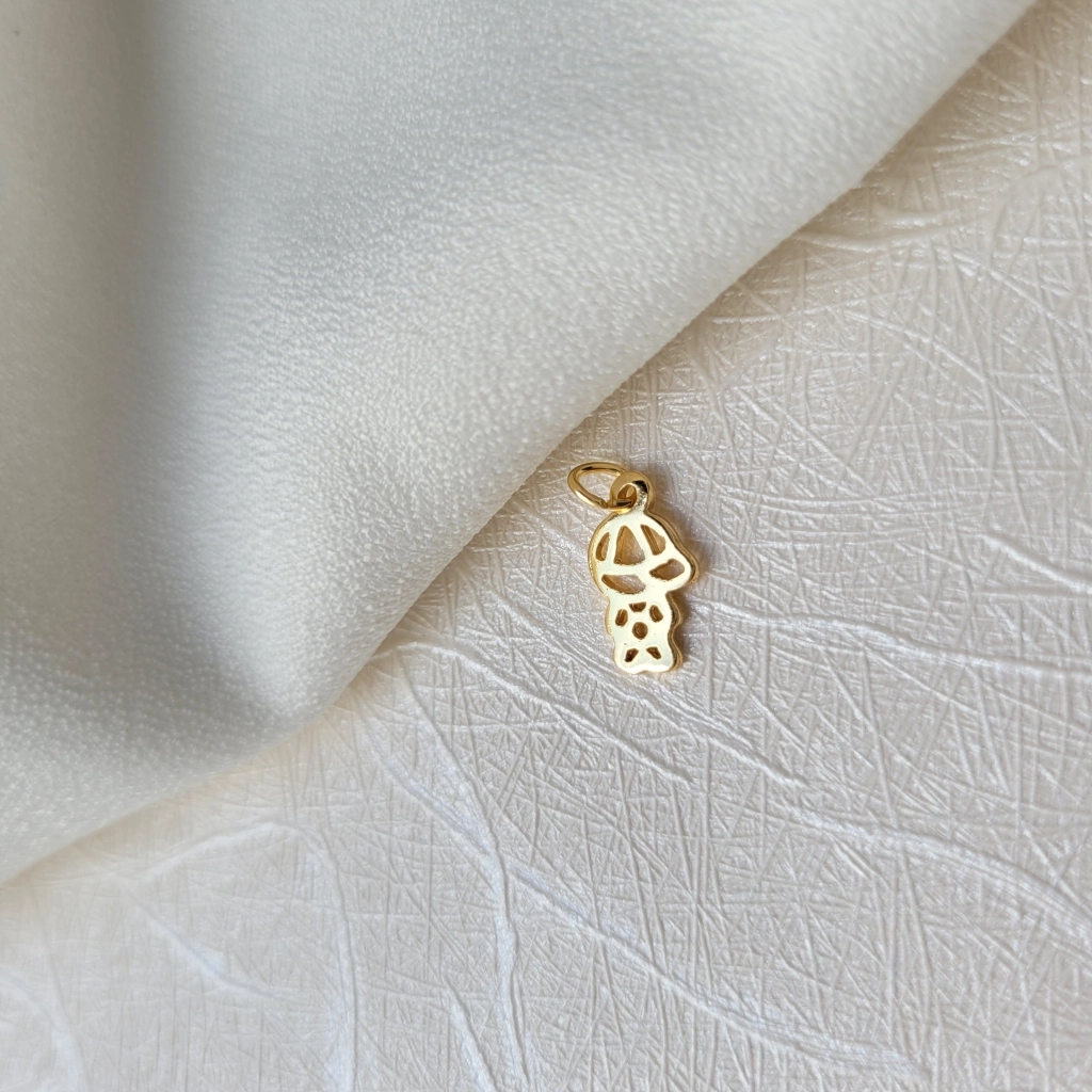 Pingente Menino Vazado