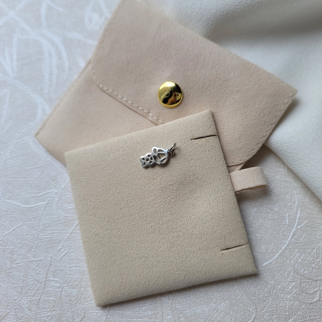 Pingente Menino Vazado