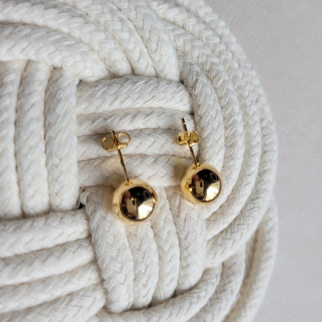 Brinco Bolinha Básica