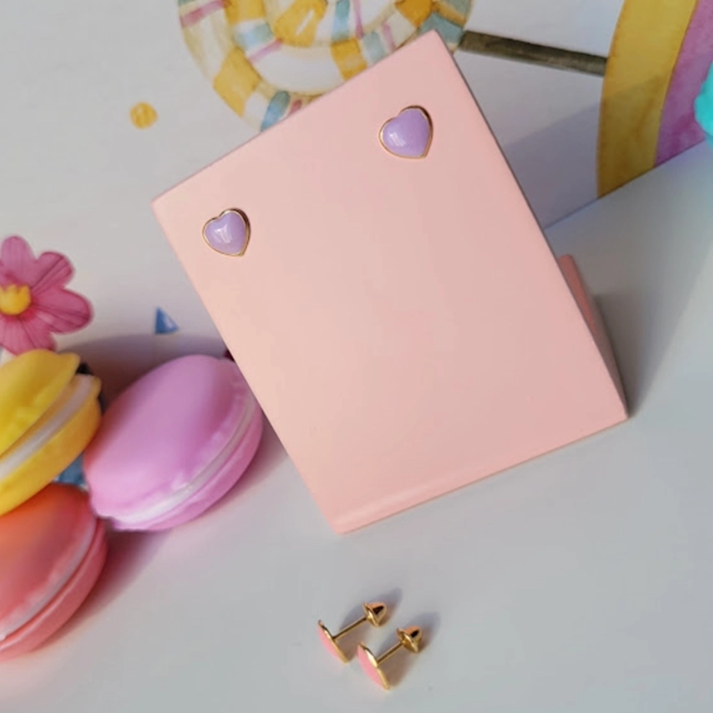 Brinco Infantil Coração Lilás