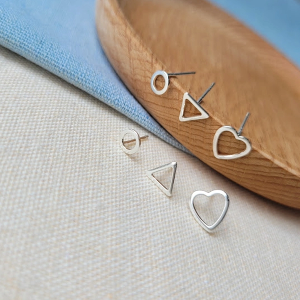 Trio de Brincos Círculo, Coração e Triângulo