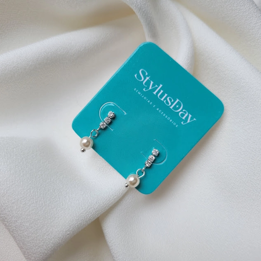 Brinco 3 Pontos de Luz e Pérola